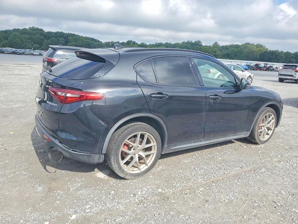 2018 ALFA ROMEO STELVIO TI AWD