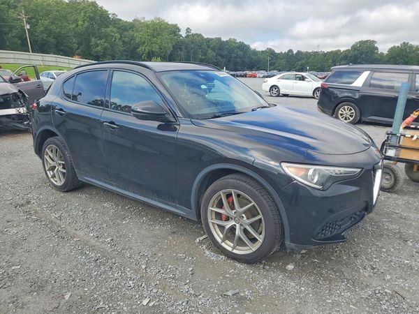 2018 ALFA ROMEO STELVIO TI AWD