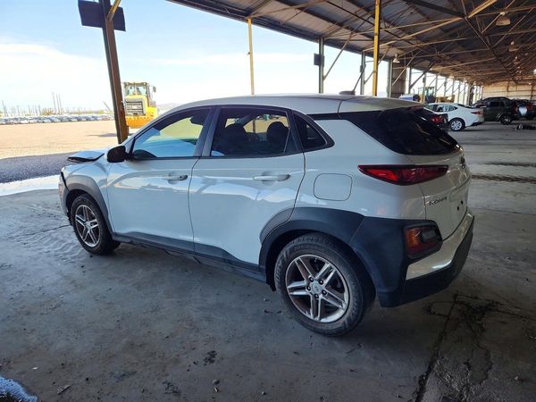 2021 HYUNDAI KONA SE