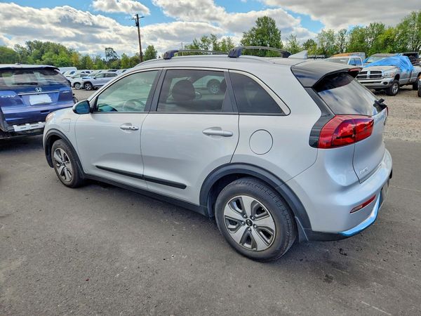 2018 KIA NIRO LX (PHEV)