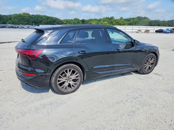 2021 AUDI E-TRON quattro Prestige