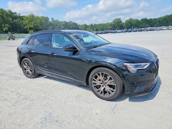 2021 AUDI E-TRON quattro Prestige