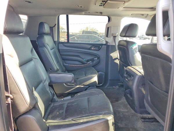 2015 CHEVROLET SUBURBAN LT