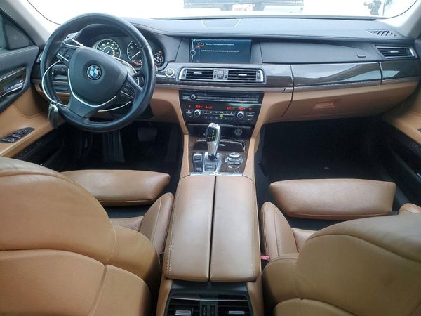 2012 BMW 750 750Li/Alpina B7