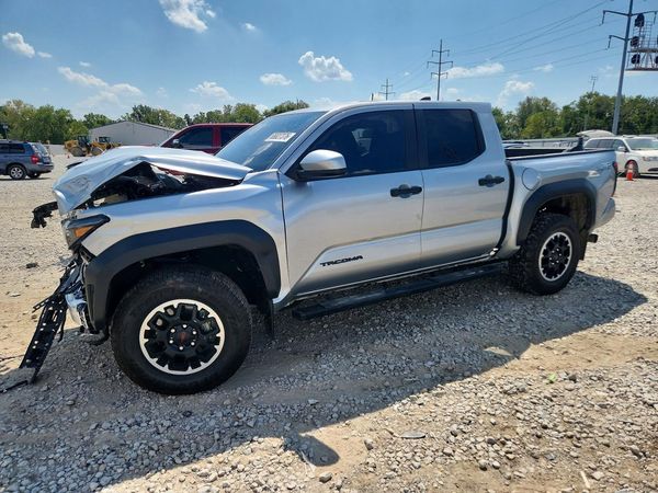 2024 TOYOTA TACOMA — Front 3/4