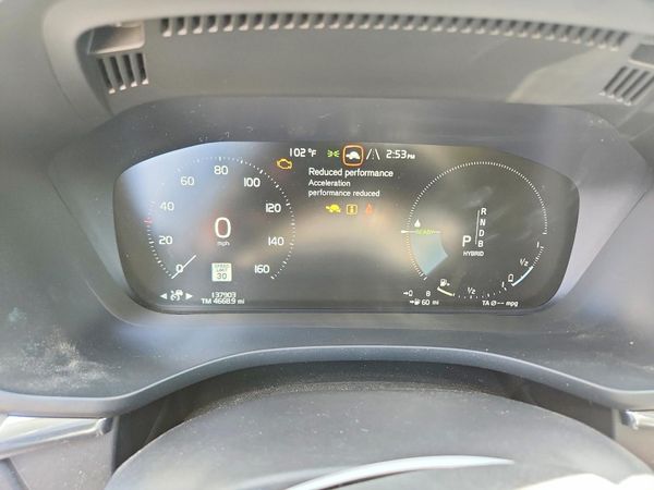 2018 VOLVO XC60 Inscription