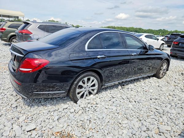 2017 MERCEDES-BENZ E E300