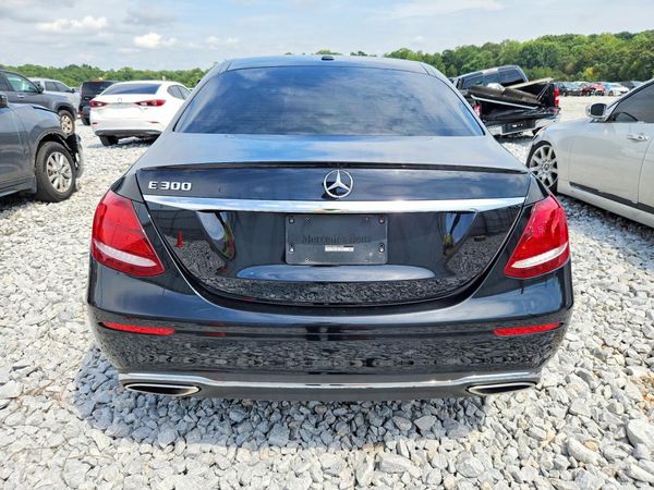 2017 MERCEDES-BENZ E E300