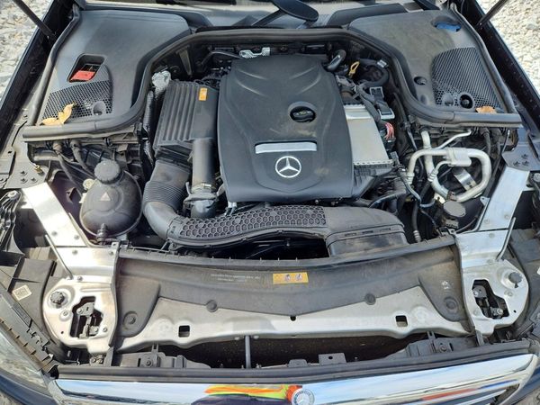 2017 MERCEDES-BENZ E E300