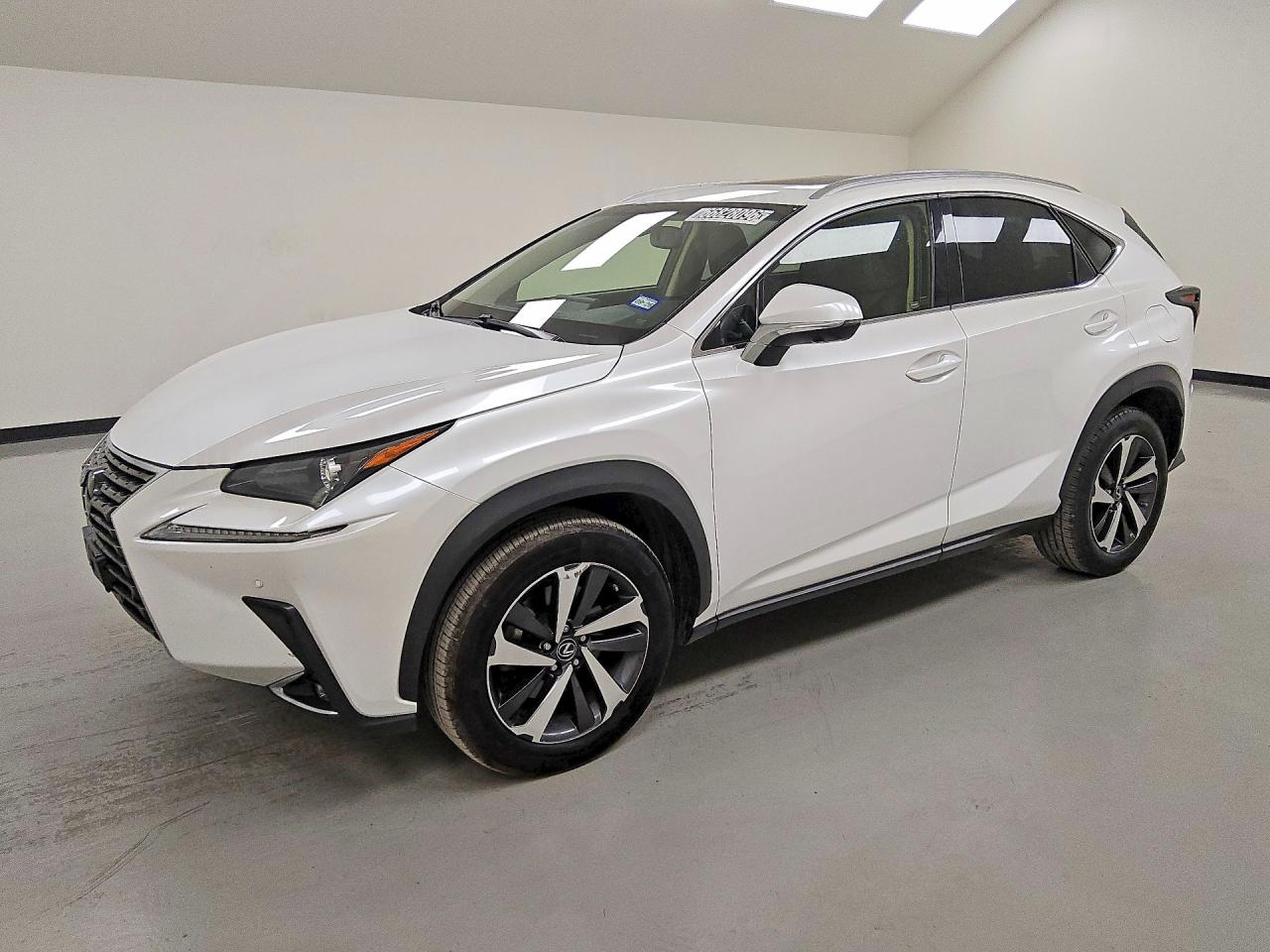 2019 LEXUS NX 300 300 Luxury — Front 3/4