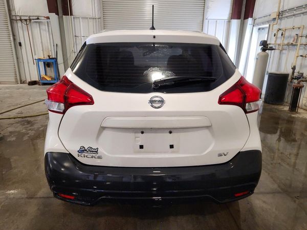 2019 NISSAN KICKS