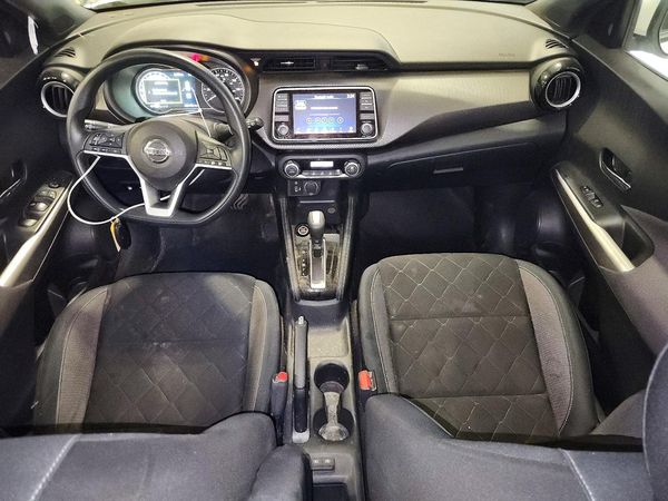 2019 NISSAN KICKS