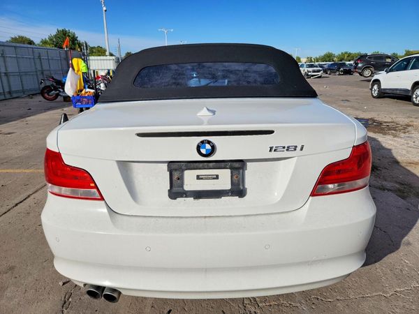 2013 BMW 128
