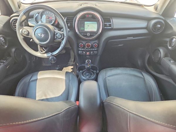 2020 MINI COOPER
