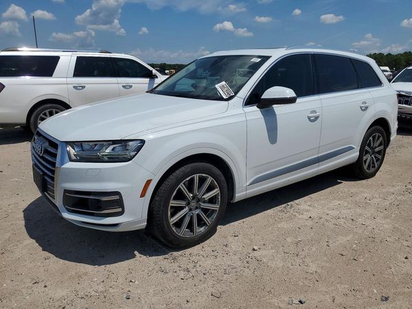 2018 AUDI Q7 quattro Premium Plus