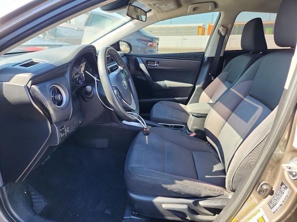 2017 TOYOTA COROLLA