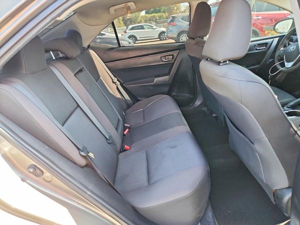 2017 TOYOTA COROLLA