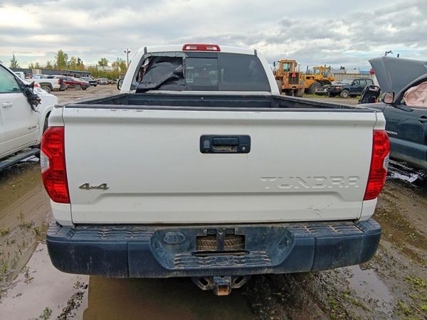 2019 TOYOTA TUNDRA