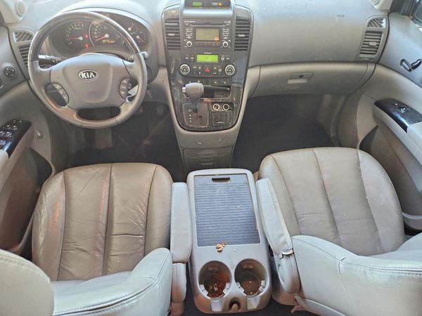 2014 KIA SEDONA GLS