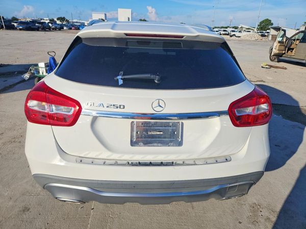 2019 MERCEDES-BENZ GLA GLA250