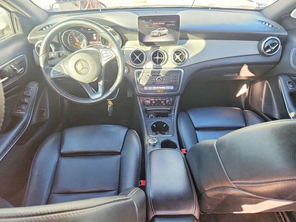 2019 MERCEDES-BENZ GLA GLA250