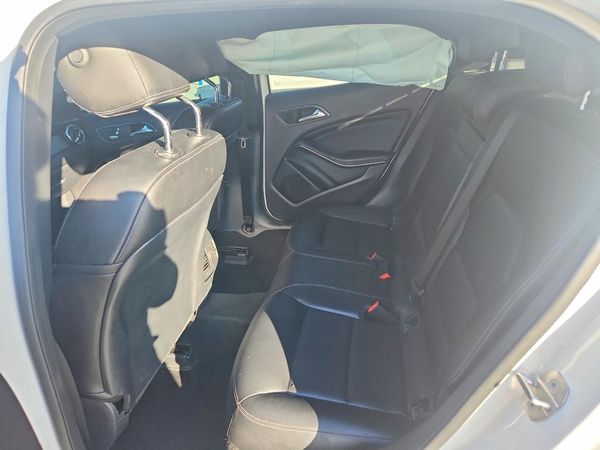 2019 MERCEDES-BENZ GLA GLA250