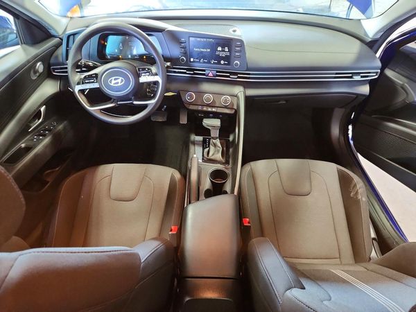 2025 HYUNDAI ELANTRA SE — CKPT