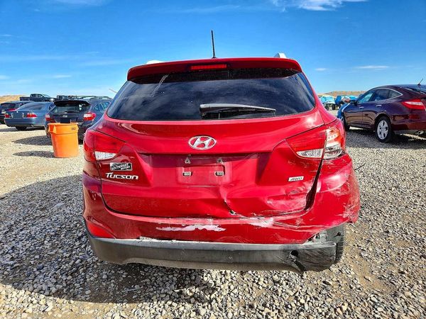2015 HYUNDAI TUCSON GLS (Middle)