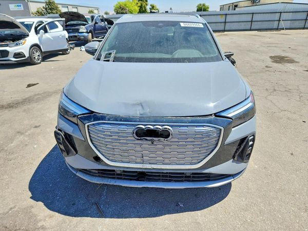 2023 AUDI Q4 E-TRON 40 e-tron Premium Plus