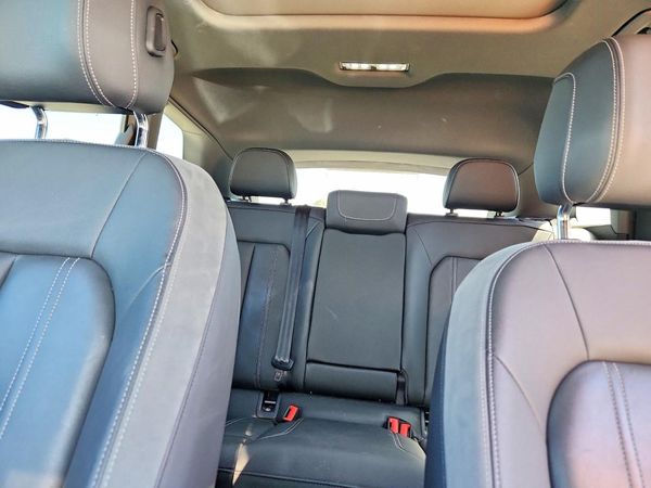 2023 AUDI Q4 E-TRON 40 e-tron Premium Plus