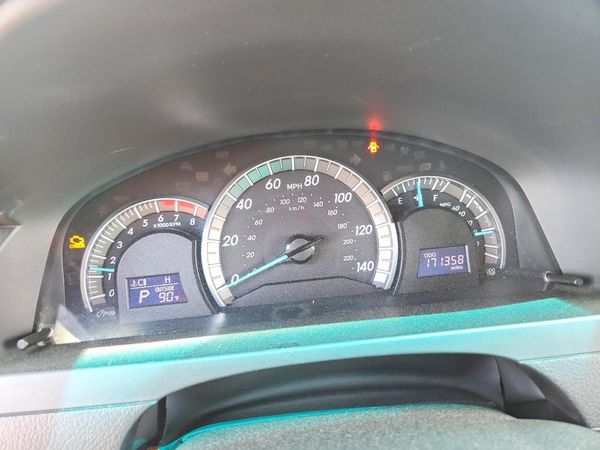 2013 TOYOTA CAMRY