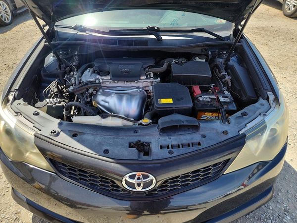 2013 TOYOTA CAMRY