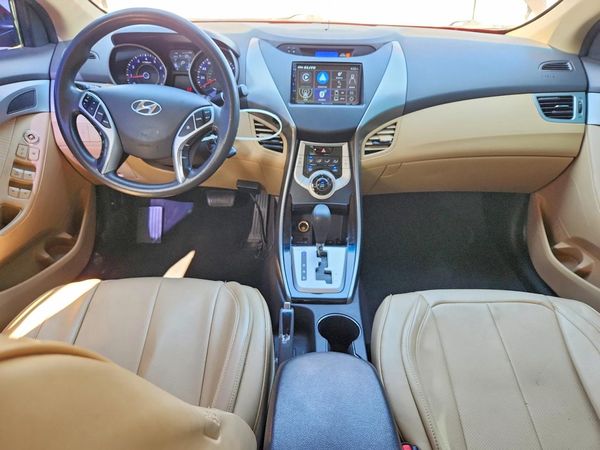 2012 HYUNDAI ELANTRA GLS(Middle grade)