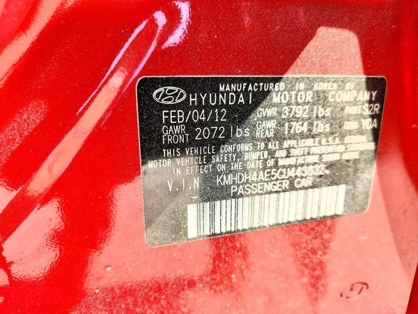 2012 HYUNDAI ELANTRA GLS(Middle grade)
