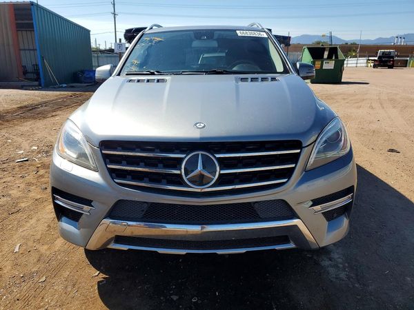 2013 MERCEDES-BENZ ML ML550 4-MATIC