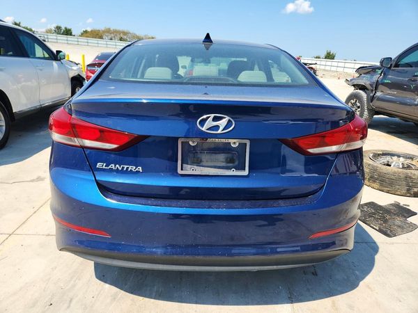 2018 HYUNDAI ELANTRA