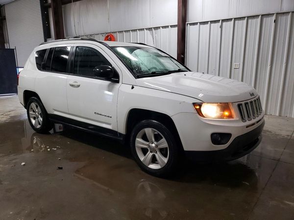 2016 JEEP COMPASS SPORT FWD — Passenger 3/4