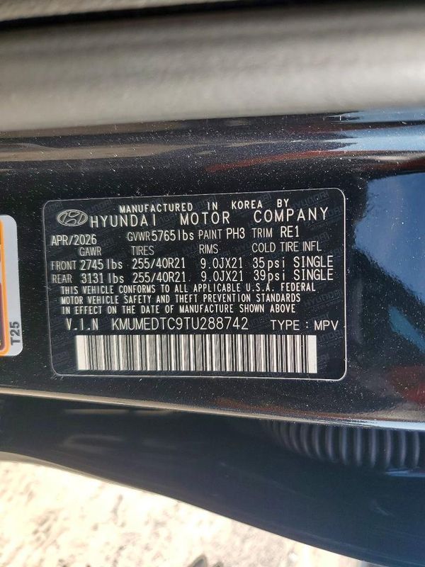 2026 GENESIS GV70