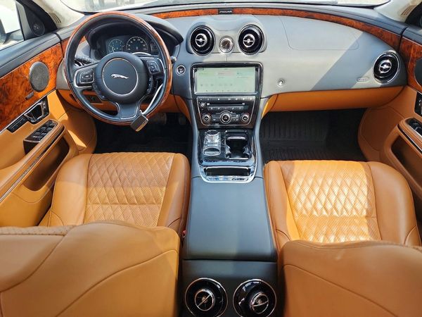 2018 JAGUAR XJL XJL Portfolio