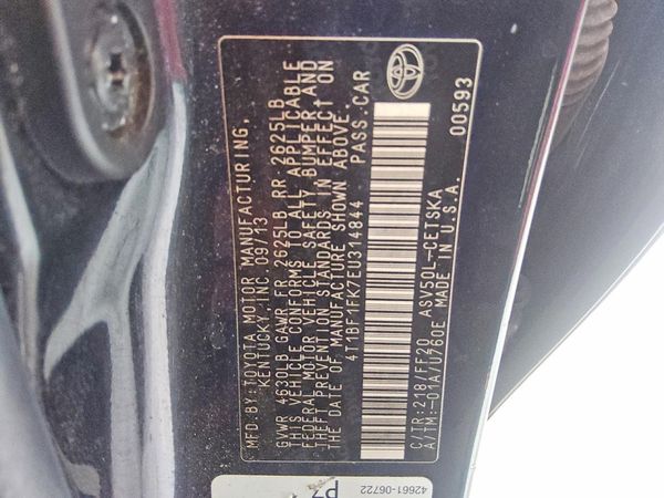 2014 TOYOTA CAMRY — VINS