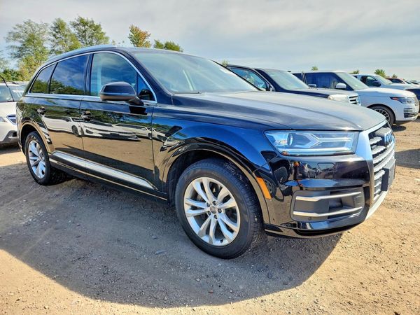 2017 AUDI Q7