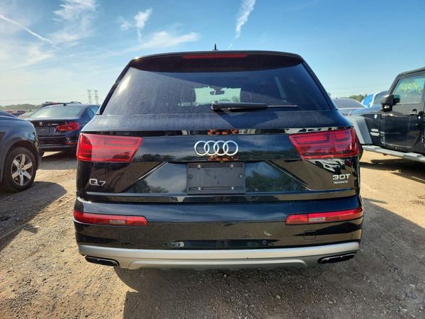 2017 AUDI Q7
