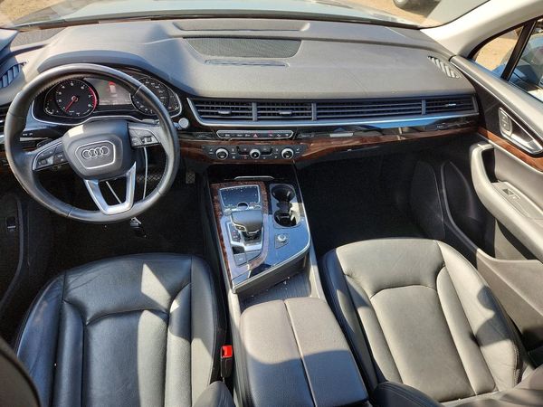 2017 AUDI Q7