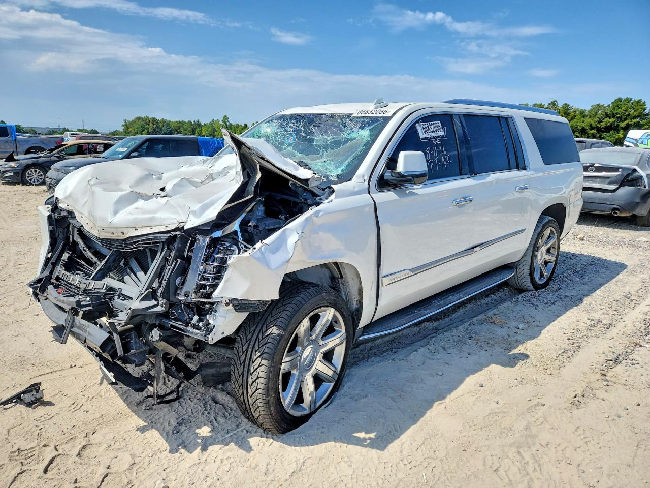 2019 CADILLAC ESCALADE