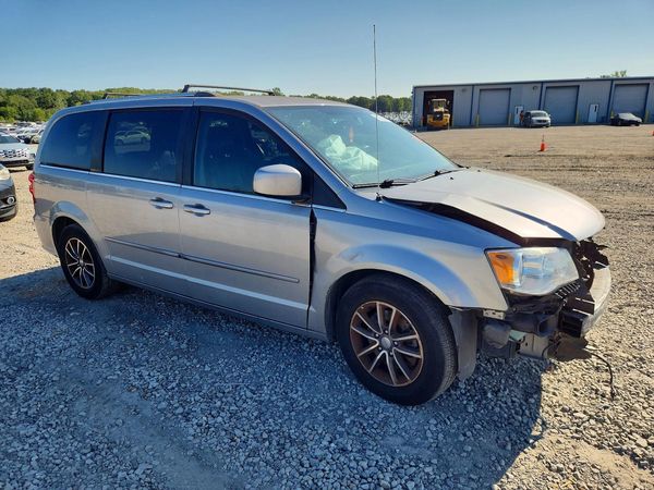 2017 DODGE GRAND CARAVAN SXT