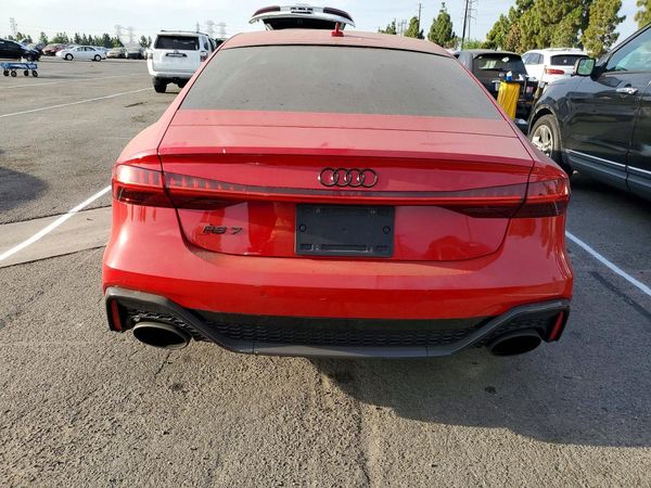 2021 AUDI RS7