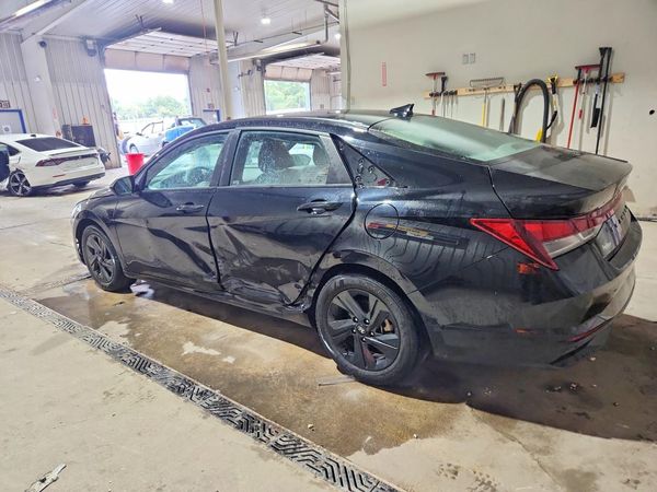 2022 HYUNDAI ELANTRA SEL