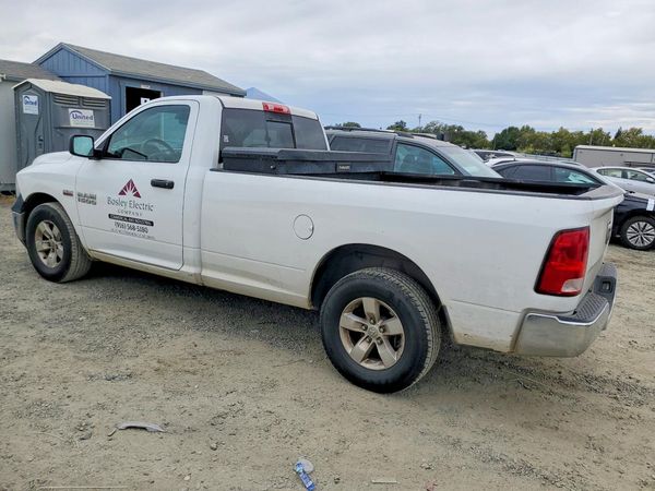 2014 RAM 1500 ST