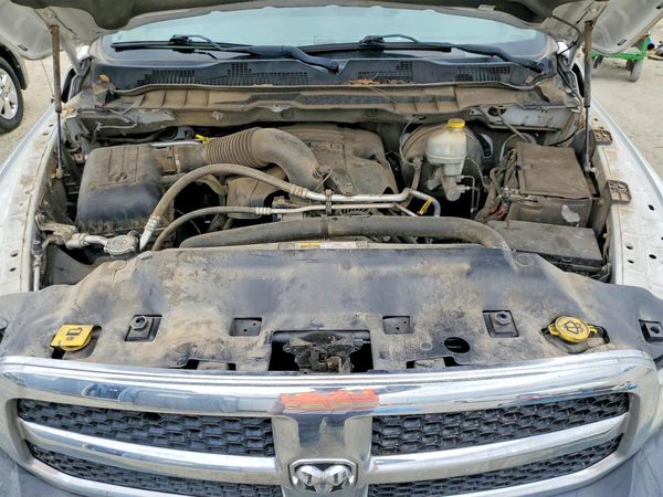 2014 RAM 1500 ST