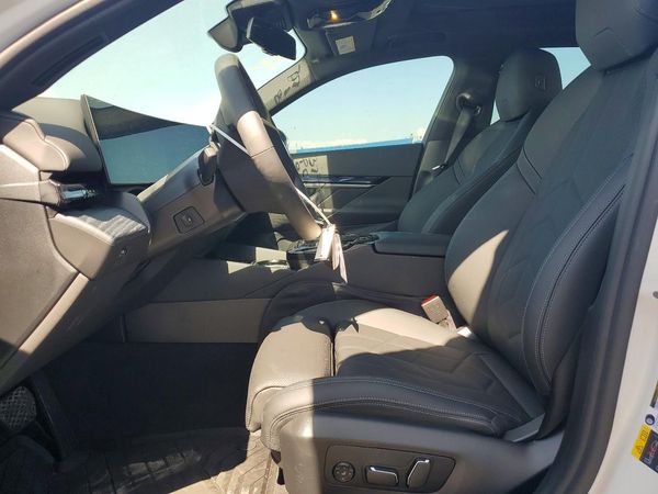 2026 BMW I5
